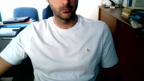 Snapshot of giuseppevai1 chatting on 07.04.26 giuseppevai1 online show from 07.04.26