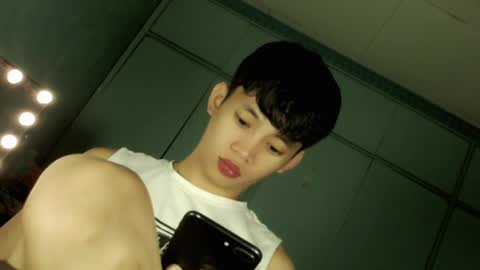 Snapshot of givemethrillx chatting on 04.08.26 givemethrillx online show from 04.08.26