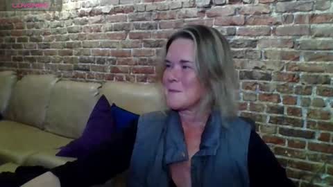 Gwendolyn online show from 04.30.26