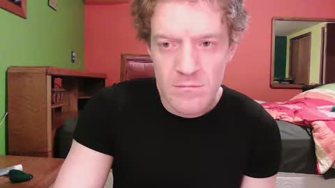 Snapshot of glamtransgoddess15 chatting on 11.09.25 glam trans goddess online show from 11.09.25