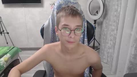 Eugene and Damian online show from 03.01.26