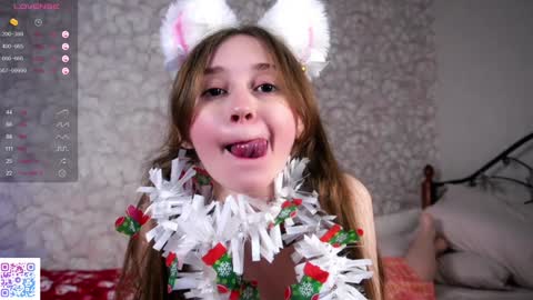 Sandra  online show from 12.25.24