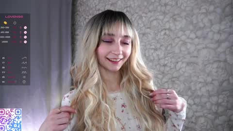 Sandra  online show from 01.25.25