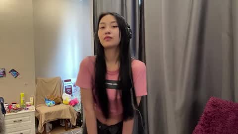 Mia online show from 04.01.26