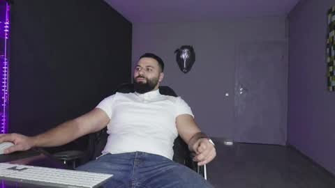 Matthew .. for short call me Matt online show from 02.05.26