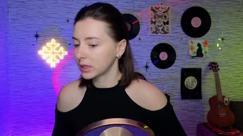 Snapshot of glo_lo chatting on 12.10.24 Bye everybody Ill be online Monday December 2nd Saturday and Sunday off online show from 12.10.24