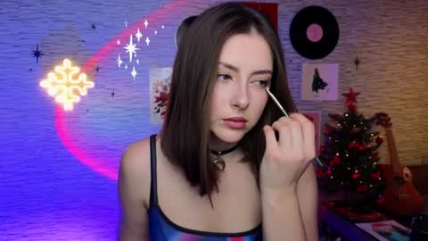 Snapshot of glo_lo chatting on 12.24.24 Bye everybody Ill be online Monday December 2nd Saturday and Sunday off online show from 12.24.24