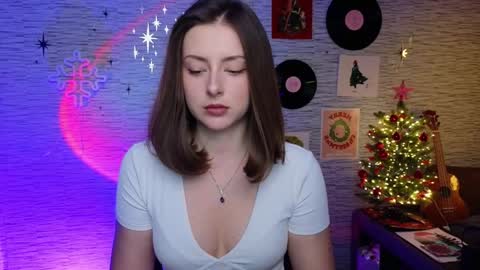 Snapshot of glo_lo chatting on 01.16.25 Bye everybody Ill be online Monday December 2nd Saturday and Sunday off online show from 01.16.25