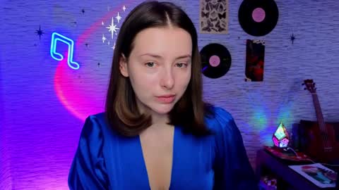 Snapshot of glo_lo chatting on 02.03.25 Bye everybody Ill be online Monday December 2nd Saturday and Sunday off online show from 02.03.25