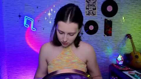 Snapshot of glo_lo chatting on 02.06.25 Bye everybody Ill be online Monday December 2nd Saturday and Sunday off online show from 02.06.25