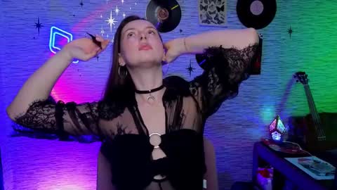 Snapshot of glo_lo chatting on 02.19.25 Bye everybody Ill be online Monday December 2nd Saturday and Sunday off online show from 02.19.25