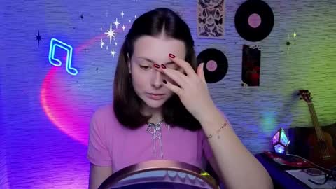 Snapshot of glo_lo chatting on 03.11.25 Bye everybody Ill be online Monday December 2nd Saturday and Sunday off online show from 03.11.25