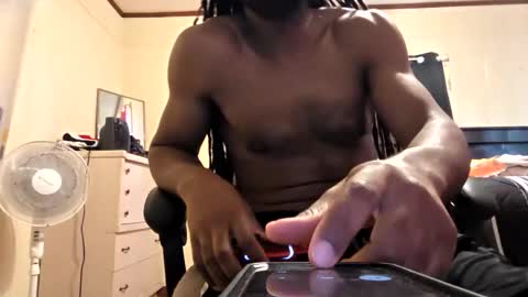 glomightyj online show from 03.31.26