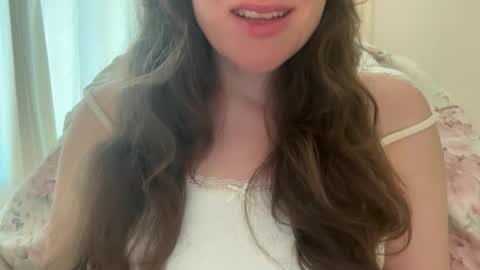 Gloria Pearl online show from 05.24.26