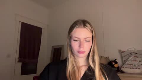 glow_angel online show from 01.22.25