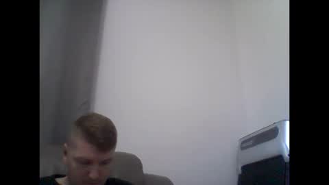 Snapshot of gmonay1331 chatting on 10.10.25 gmonay1331 online show from 10.10.25