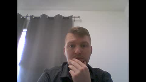 Snapshot of gmonay1331 chatting on 12.20.25 gmonay1331 online show from 12.20.25