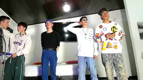 THOMAS AND DAMIAND online show from 10.18.25