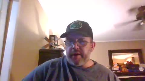 Snapshot of gobey33 chatting on 10.04.25 IDKIDCIDGAF online show from 10.04.25