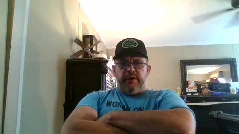 Snapshot of gobey33 chatting on 10.06.25 IDKIDCIDGAF online show from 10.06.25