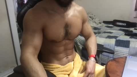 god hunkules online show from 01.17.25