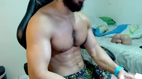 god hunkules online show from 10.17.25