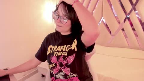 Snapshot of goddess_martina chatting on 02.18.26 M A R T I N A online show from 02.18.26