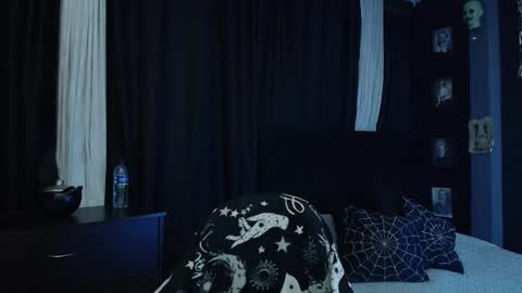 Mortem model independientfollow me on my telegram channel   online show from 10.27.25