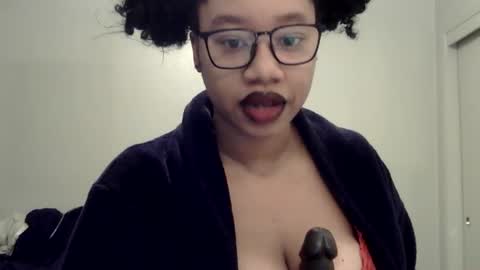 Snapshot of goddessdaisysky chatting on 01.08.26 Goddess Daisy Sky online show from 01.08.26