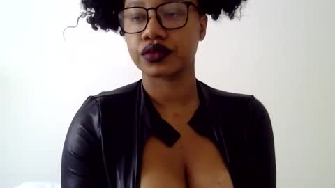 Snapshot of goddessdaisysky chatting on 01.13.26 Goddess Daisy Sky online show from 01.13.26