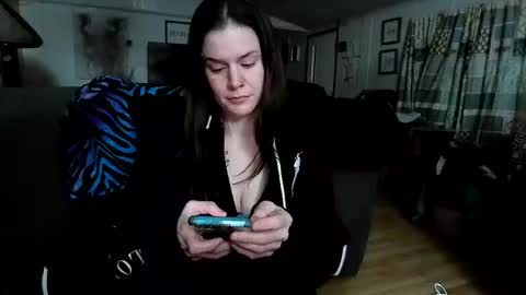 Snapshot of goddessdeezy chatting on 03.06.25 goddessdeezy online show from 03.06.25