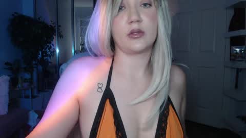 Goddess Emmy online show from 04.09.26
