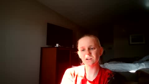 Snapshot of goddessfeyaa chatting on 10.05.25 feyaa22 online show from 10.05.25