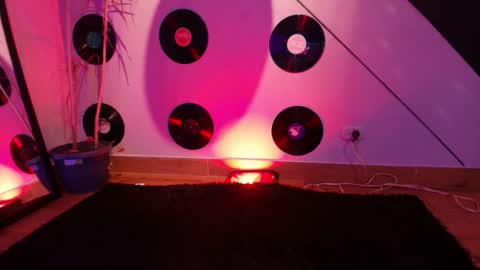 Julieta online show from 01.12.26