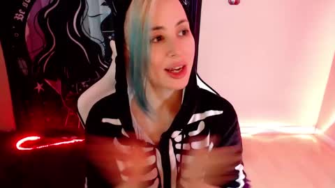 Snapshot of goddesslilith chatting on 01.04.25 Goddess Lilith - 111 tks to PM online show from 01.04.25