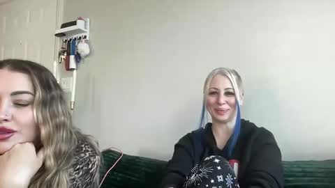 Snapshot of goddesslilith chatting on 12.20.25 Goddess Lilith - 111 tks to PM online show from 12.20.25