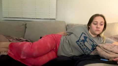 Snapshot of goddessmayvn chatting on 11.06.25 GoddessMayvn online show from 11.06.25