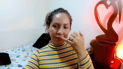  Naih Reyes online show from 12.31.24