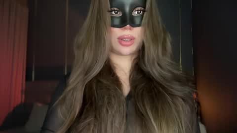 Snapshot of goddessofalltime69 chatting on 01.08.25 call me majesty online show from 01.08.25