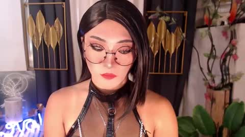 quinnie online show from 12.11.24