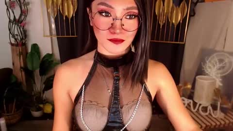 quinnie online show from 01.30.25