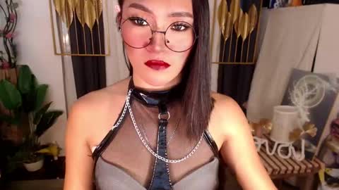 quinnie online show from 02.05.25