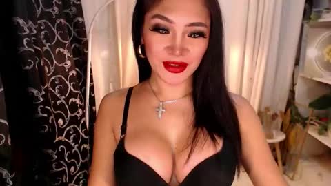 quinnie online show from 10.05.25