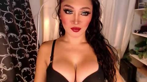 quinnie online show from 10.13.25