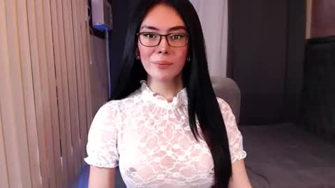 Snapshot of goddesss_angela chatting on 07.29.26 MISS ANGELA online show from 07.29.26
