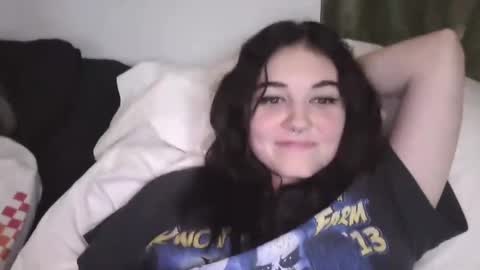 Snapshot of goddessshadowraven chatting on 12.18.24 Goddess Raven online show from 12.18.24