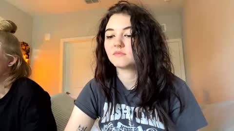 Snapshot of goddessshadowraven chatting on 01.27.25 Goddess Raven online show from 01.27.25