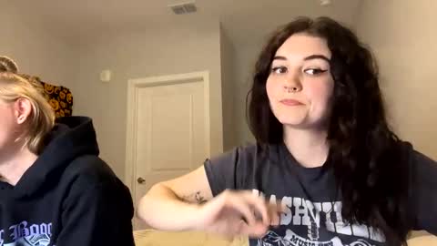 Goddess Raven online show from 01.28.25