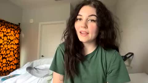 Snapshot of goddessshadowraven chatting on 02.01.25 Goddess Raven online show from 02.01.25