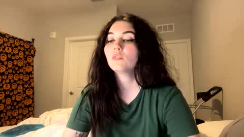 Snapshot of goddessshadowraven chatting on 02.02.25 Goddess Raven online show from 02.02.25